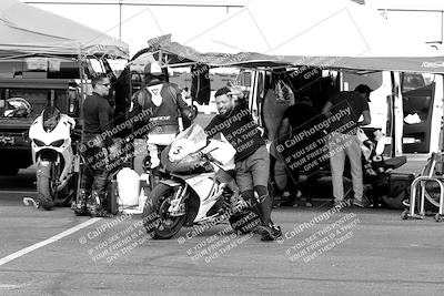 media/Mar-20-2023-Moto Forza (Mon) [[d0bbc59e78]]/Around the Pits/